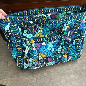 Vera Bradley tote